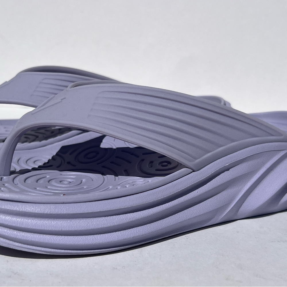 Vionic Women's Sandals in Light Purple - Picture 2 of 4